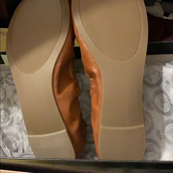 Juicy Couture , new sz 9 - Picture 3 of 5